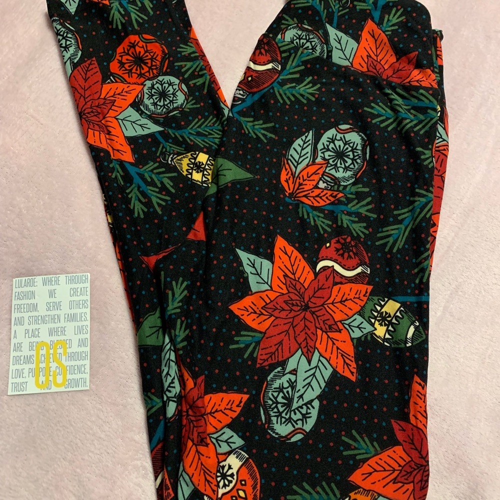 Lularoe 2017 OS Christmas leggings nwot